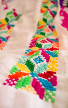 Textiles hidalguenses bordado Valle del Mezquital
