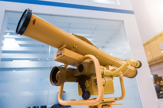 Anti-tank laser-guided missile system. Anti-tank weapon.