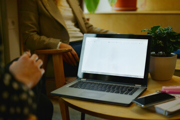 Fototapeta Praca przed laptopem, spotkanie biznesowe obraz