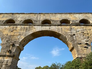 Early morning at the Pont du Gard.