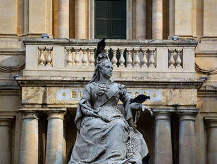 Obraz premium Statue - Valletta Streets and Art - Malta 