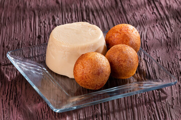 Buñuelo and natilla Colombian cuisine - Christmas tradition