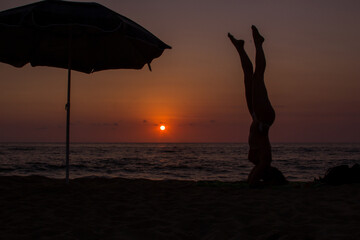 Yoga al atardecer