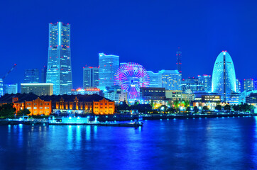 大さん橋から望む横浜みなとみらいの夜景
