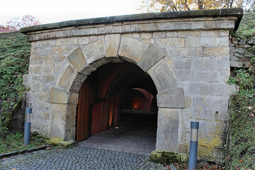 Fototapeta na wymiar Eingang Festung Senftenberg