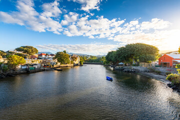 Obraz premium Saint Pierre, Terre Sainte et la Rivière d'Abord.