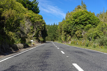 Naklejka premium State Highway 32, a scenic highway in New Zealand