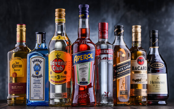 vrijwilliger kant Regeringsverordening Bottles of assorted global liquor brands Stock Photo | Adobe Stock