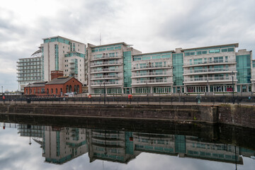 Fototapeta na wymiar Cardiff Bay Apartments