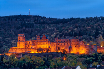 Das historische Schloss in Heidelberg © hespasoft