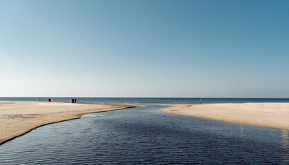 Obraz premium landscape sea and beach in sunny weather