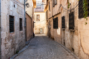 Fototapeta na wymiar GAZIANTEP, TURKEY. Historical narrow streets of Gaziantep.