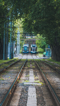two train