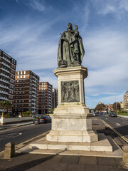 Fototapeta na wymiar statue of queen Victoria