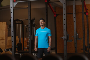 personal trainer waiting for class