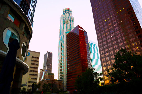 Los Angeles, California: Downtown LOS ANGELES Skyscrapers view (Towers of AON, US Bank, CBRE, KPMG) at sunset