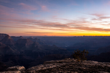 Naklejka na ściany i meble Dawn time in The Grand Canyon.