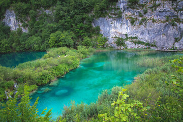 Fototapeta na wymiar Plitvice's Lower Lakes and Limestone Cliffs