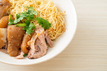 dried stewed pork leg noodles bowl