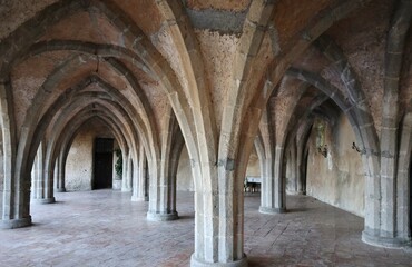 Fototapeta na wymiar Ravello - Pilastro ottagonale della cripta di Villa Cimbrone