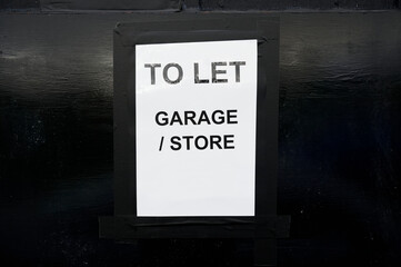 Garage and store to let sign due to closed business