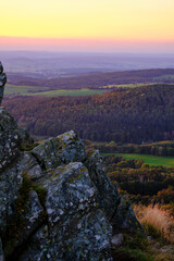 Sonnenuntergang am Pferdskopf im Herbst, Biosph&auml;renreservat Rh&ouml;n, Hessen, Deutschland.