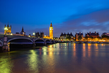 Obraz na płótnie Canvas Big Ben at dusk in London. England