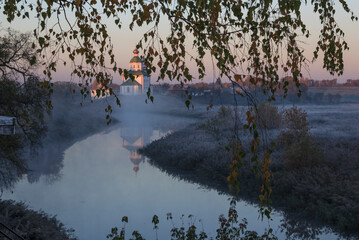 Elijah's Church on the Kamenka River. Suzdal. The Golden Ring of Russia - obrazy, fototapety, plakaty