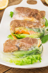 Vietnamese Food：Vietnamese beef spring rolls