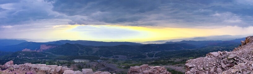 Fototapeta na wymiar Brian Head Peak sunset panoramic view from the Markagunt Plateau in Dixie National Forest, Cedar Breaks National Monument Southwestern Utah. United States. USA