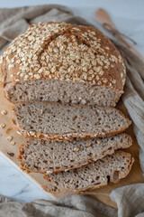 No Knead Bread in a Cast Iron Dutch Oven