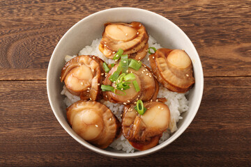 帆立の照り焼き丼