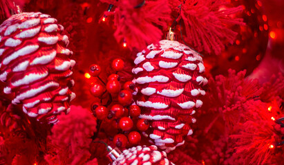 a passionate and colorful red christmas