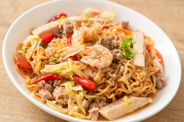Instant noodles spicy salad on plate