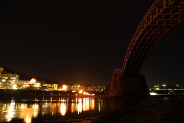 山口県観光岩国市錦帯橋芸術祭2021 炎とアート 錦帯橋篝火、幻想空間 夜のキンタイキョウ！