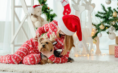 Obraz premium Child in Christmas time