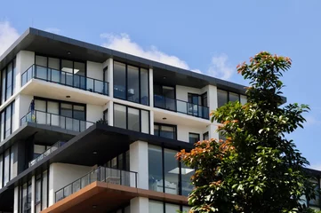 Foto op Canvas An apartment block by the Parramatta River at Meadowbank in Sydney, Australia © Bruce