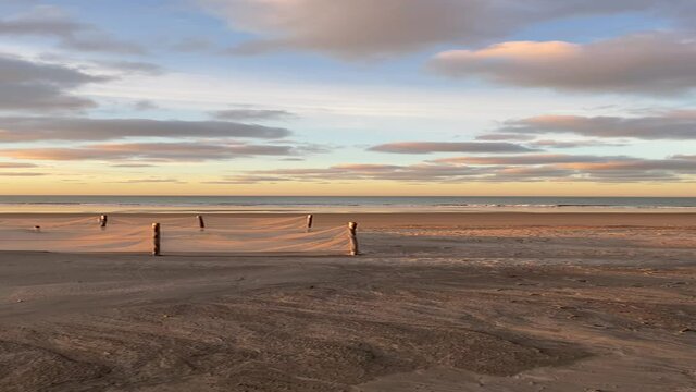 Coucher de soleil sur la digue du Braek (Dunkerque)