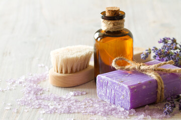 Obraz na płótnie Canvas Lavender body care and aromatherapy products, spa concept