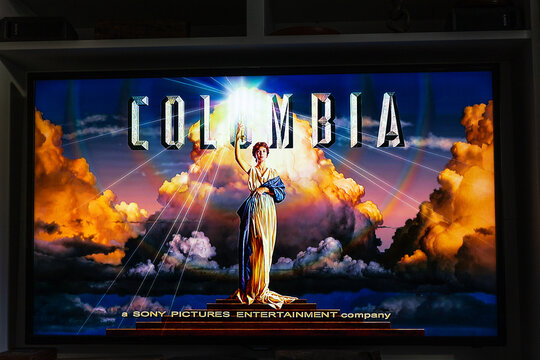Columbia Pictures-Frau auf TV Bild