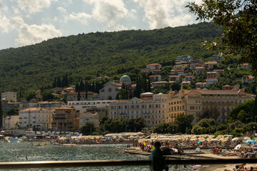 Fototapeta na wymiar view of the city of Abbazia
