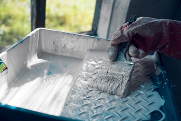 Fototapeta na wymiar paint brush tools for paint home renovation interior