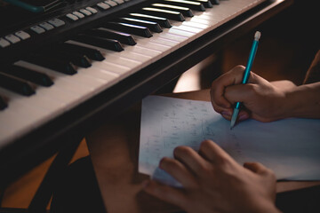 Escribiendo música