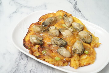 Oyster omelette 