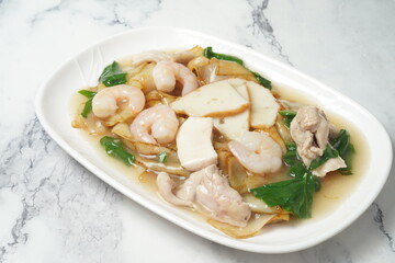 seafood hor fun