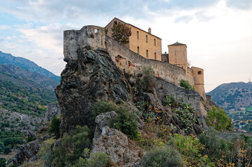 Fototapeta na wymiar old castle in the Corse village