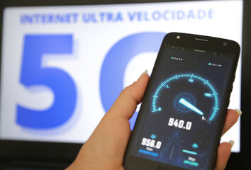 A Agência Nacional de Telecomunicações o leilão do 5G - a nova geração de internet móvel.