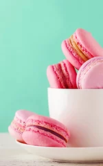 Rideaux velours Macarons Small Macaron Cookies Bright colors in white coffee cups