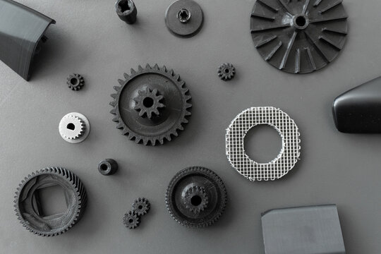 3d printed objects on the table in the laboratory