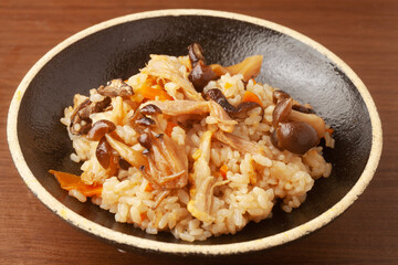 きのこと鶏肉の炊き込みご飯